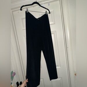 Travelers Classic No Tummy Pants by Chico’s. Black. 2 Petite. Soft and easy.